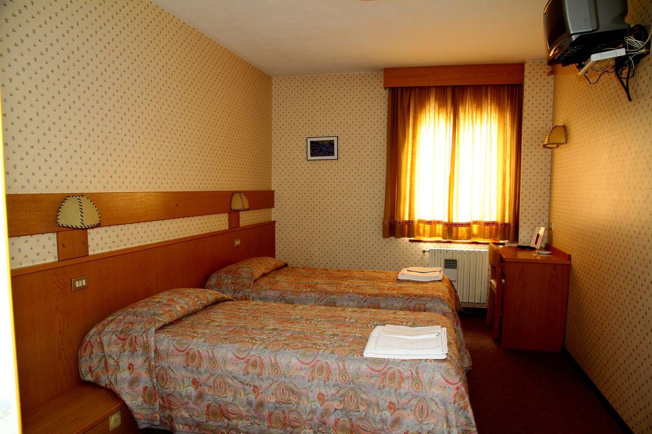 Hotel Folgore Paso Stelvio Exterior foto
