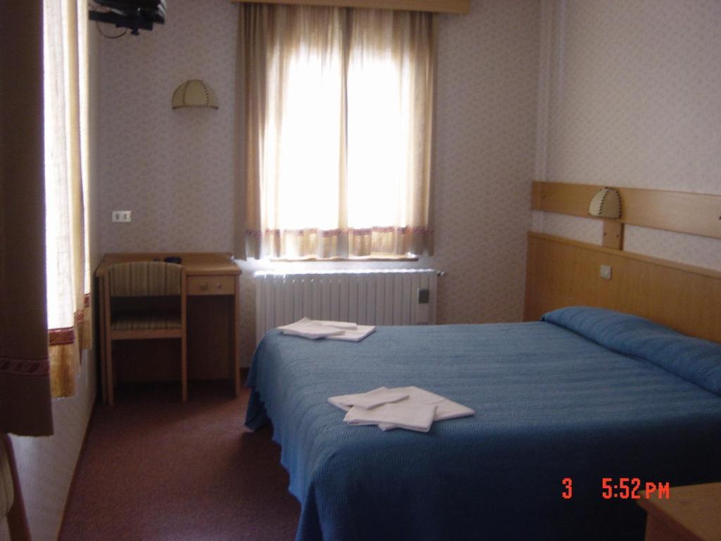 Hotel Folgore Paso Stelvio Habitación foto